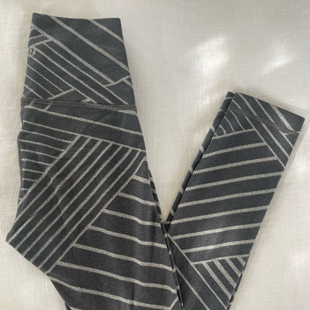 Lululemon leggings size 2